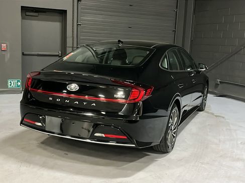Used 2023 Hyundai Sonata Limited FWD image 4