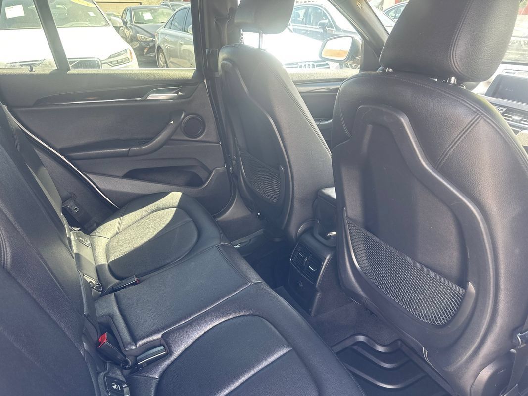Used 2018 BMW X1 xDrive28i AWD/4WD image 19