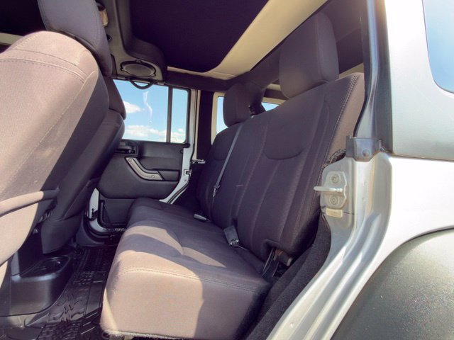 Used 2013 Jeep Wrangler Unlimited Sport AWD/4WD image 17
