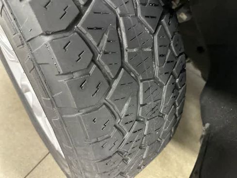 Used 2021 Chevrolet Silverado 1500 Custom w/ Safety Confidence Package image 29