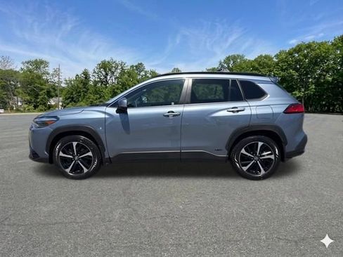 Used 2024 Toyota Corolla Cross AWD Hybrid image 5