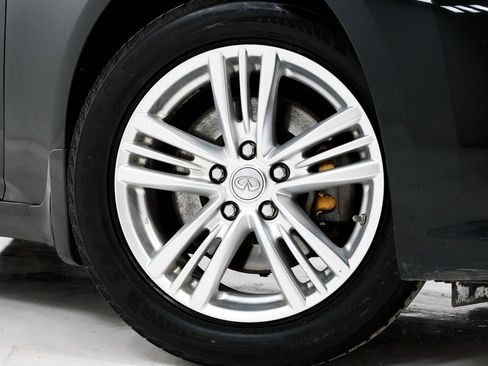 Used 2013 INFINITI G37 x w/ Premium Pkg image 6