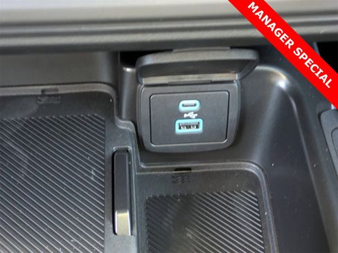 New 2025 Ford Bronco 4-Door image 22