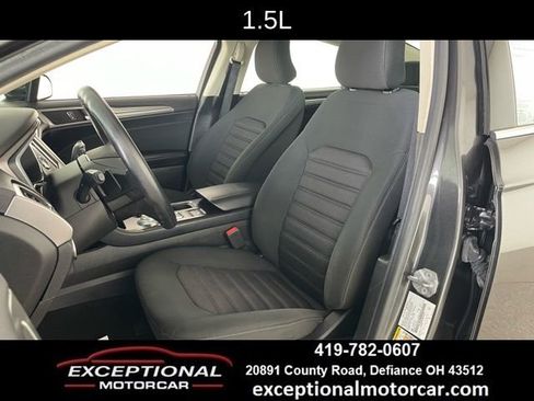 Used 2019 Ford Fusion SE image 34
