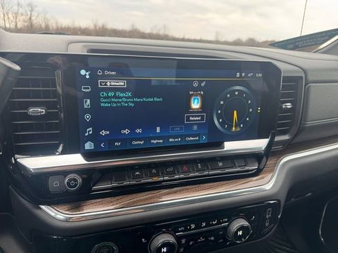 Used 2023 Chevrolet Silverado 1500 RST AWD/4WD image 21