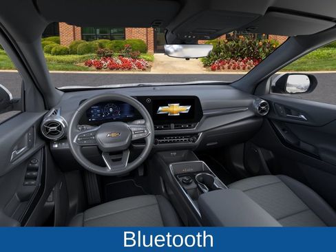 New 2026 Chevrolet Equinox LT FWD image 15