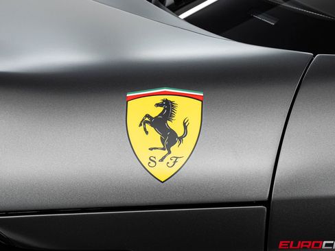 Used 2025 Ferrari 12Cilindri RWD image 15