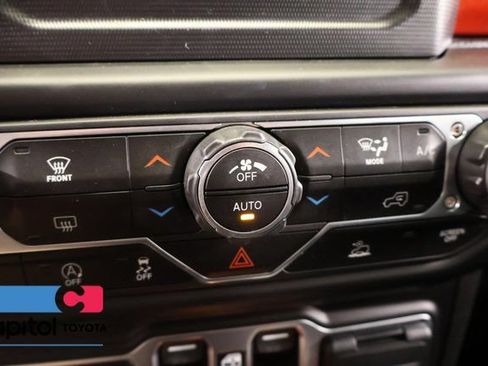 Used 2021 Jeep Wrangler Unlimited Rubicon AWD/4WD image 24