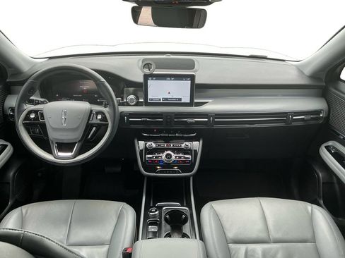 Used 2022 Lincoln Corsair Reserve w/ Elements Package FWD image 17