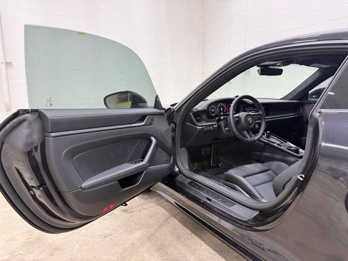 Used 2026 Porsche 911 Carrera GTS w/ Premium Package RWD image 41