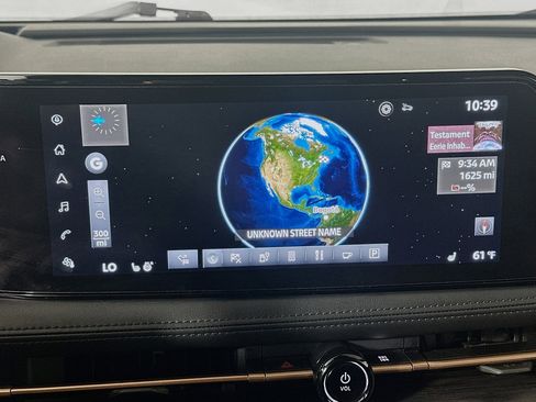 Used 2023 Nissan Ariya FWD image 22