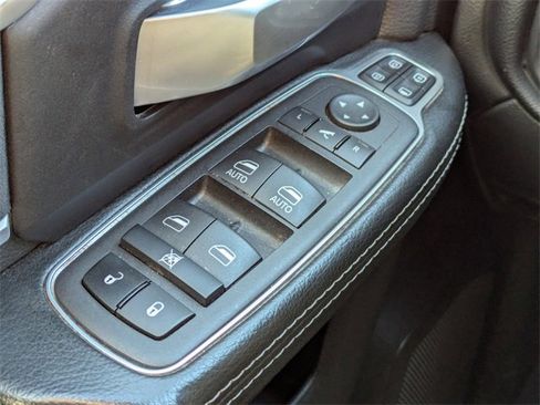 Used 2024 RAM 2500 Big Horn image 21