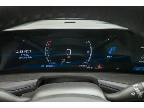 Used 2024 Cadillac XT4 Sport image 12