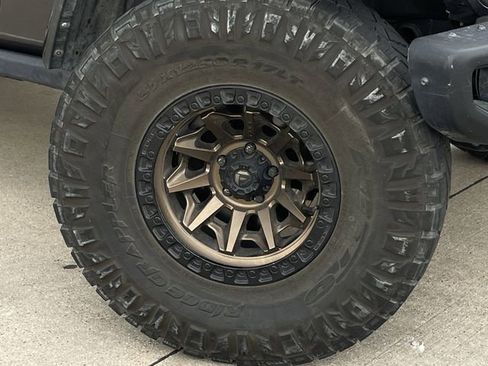 Used 2021 Jeep Wrangler Unlimited Rubicon 4xe w/ Steel Bumper Group AWD/4WD image 9