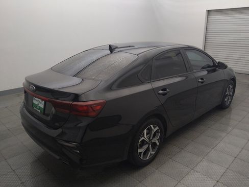 Used 2021 Kia Forte LXS FWD image 9