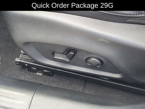 Used 2023 Jeep Compass Limited w/ Sun and Sound Group AWD/4WD image 8