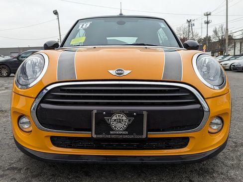Used 2018 MINI Cooper Convertible image 4
