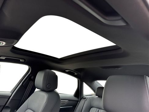 Used 2024 Audi A6 Premium Plus image 24