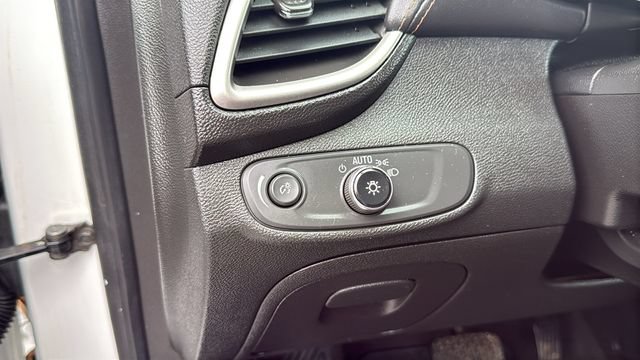 Used 2017 Chevrolet Trax LS FWD image 14