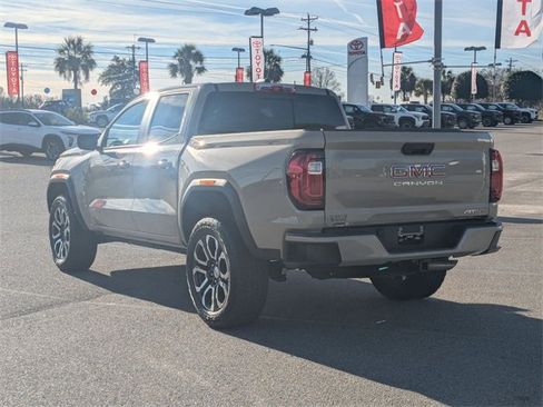 Used 2024 GMC Canyon AT4 image 5