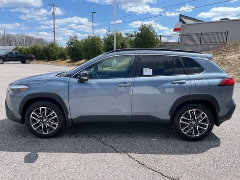 Certified 2026 Toyota Corolla Cross XLE w/ Convenience Package image 3