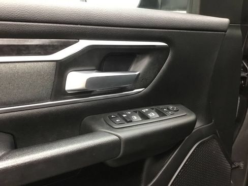 Used 2023 RAM 1500 Big Horn AWD/4WD image 7