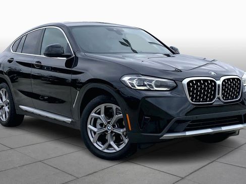 Used 2024 BMW X4 xDrive30i image 3