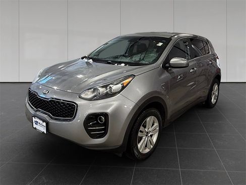 Used 2019 Kia Sportage LX image 1