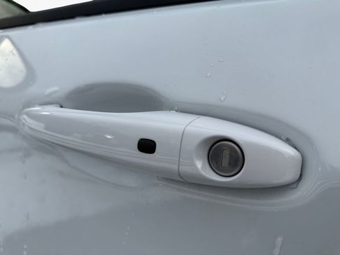 New 2026 Jeep Compass Limited image 19