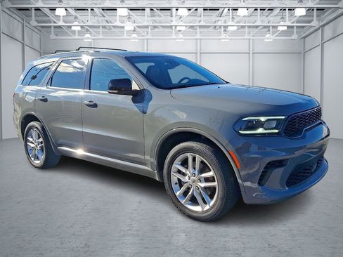 Used 2024 Dodge Durango GT image 6