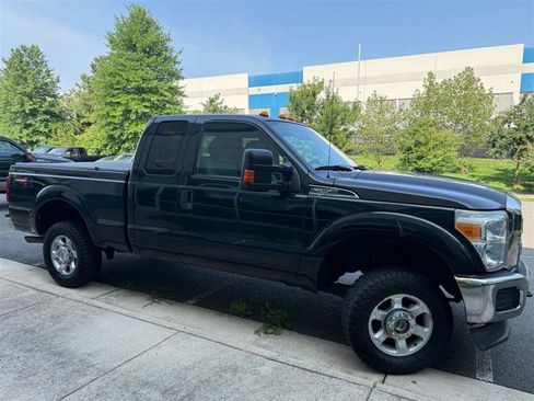 Used 2013 Ford F250 XLT w/ FX4 Off Road Pkg AWD/4WD image 13