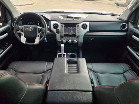 Used 2018 Toyota Tundra SR5 image 16