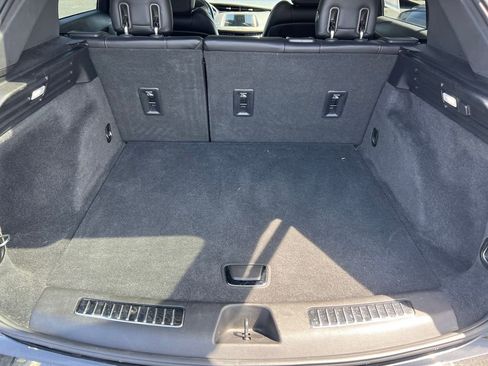 Used 2019 Cadillac XT4 Sport FWD image 17
