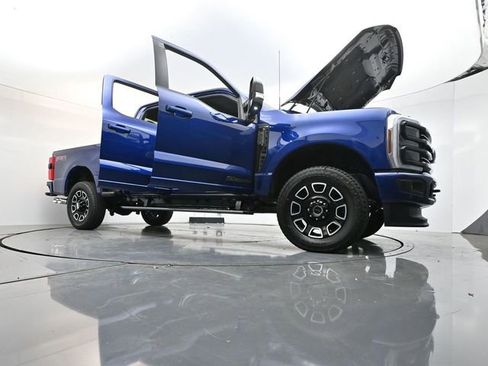 New 2026 Ford F250 4x4 Crew Cab Super Duty image 34
