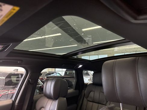 Used 2015 Land Rover Range Rover Sport Supercharged image 15