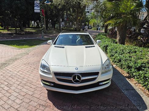 Used 2014 Mercedes-Benz SLK 250 image 31