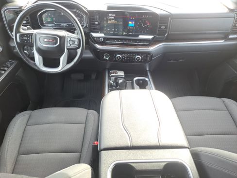 Used 2023 GMC Sierra 1500 Elevation image 9