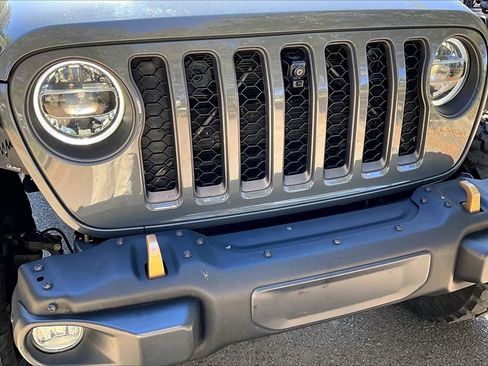 Used 2022 Jeep Wrangler Unlimited Rubicon w/ Trailer Tow Package image 29