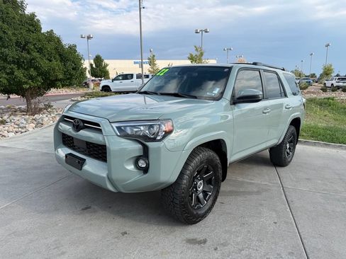 Used 2022 Toyota 4Runner Trail Special Edition AWD/4WD image 3