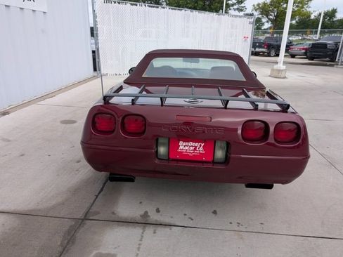 Used 1993 Chevrolet Corvette Base image 16