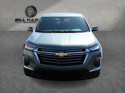 Used 2023 Chevrolet Traverse LT AWD/4WD image 2