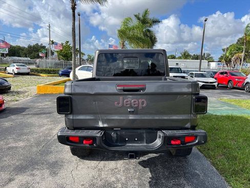 Used 2022 Jeep Gladiator Rubicon w/ LED Lighting Group AWD/4WD image 6