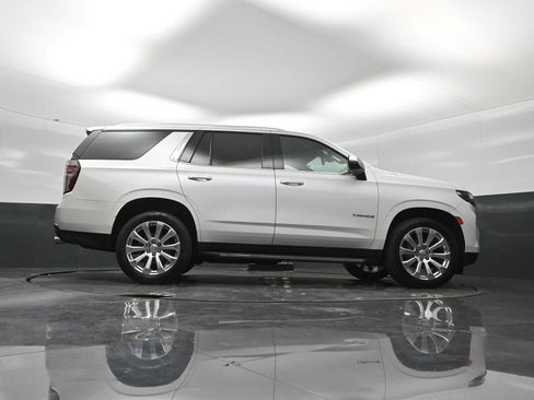 Used 2021 Chevrolet Tahoe Premier AWD/4WD image 55