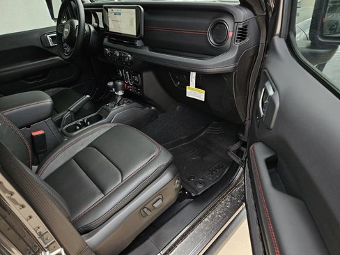 New 2026 Jeep Gladiator Rubicon AWD/4WD image 7