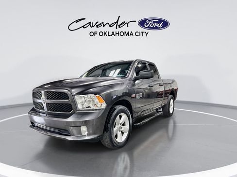 Used 2019 RAM 1500 Express w/ Express Value Package AWD/4WD image 4