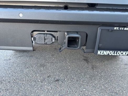 New 2025 Ford Maverick XLT w/ XLT Luxury Package image 41