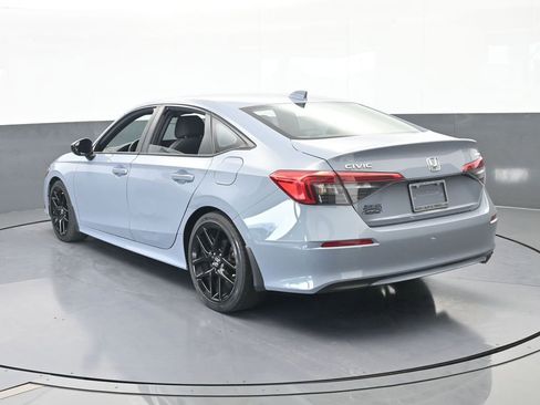 Used 2024 Honda Civic Sport image 4