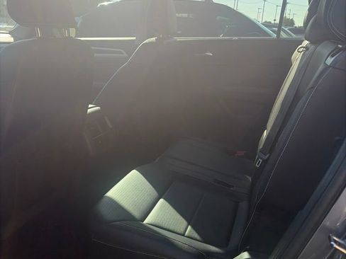 Used 2022 Volkswagen Atlas SE FWD image 9