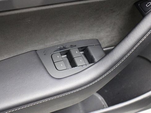 Used 2022 Tesla Model 3 image 49