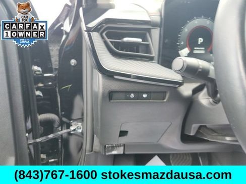 Used 2025 Nissan Kicks SR w/ SR Premium Package AWD/4WD image 18